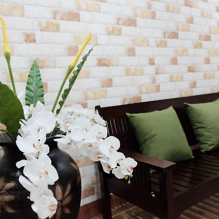 Sukhumvit 50 Garden Home Ban Khlong Nang Li Exterior photo